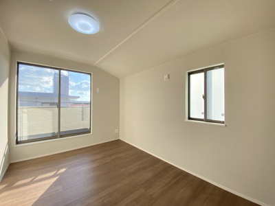【洋室】 | 南風原町津嘉山Ⅱ（全2棟）ラストA号棟 | A号棟　洋室6帖＋CL付き♪