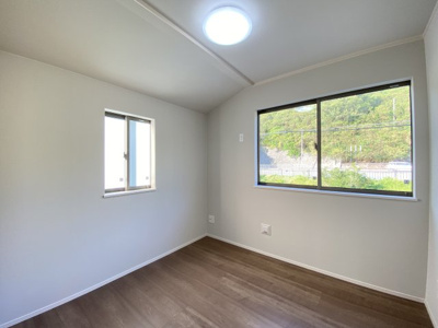 【洋室】 | 南風原町津嘉山Ⅱ（全2棟）ラストA号棟 | A号棟　洋室4.5帖＋CL付き♪（2部屋×間仕切りドア付き）