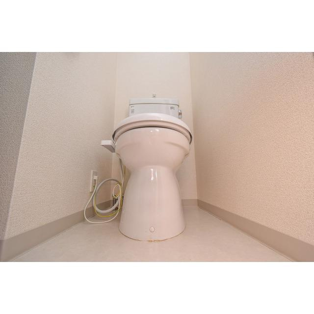 アーデン京町堀イーストのトイレ