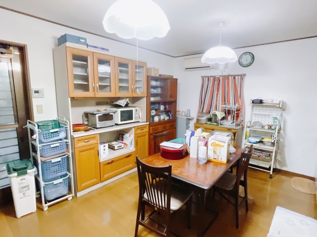 【中古戸建】高崎市中尾町のダイニング|■ダイニング｜ご家族団らんの時間をゆっくり過ごせる空間☆