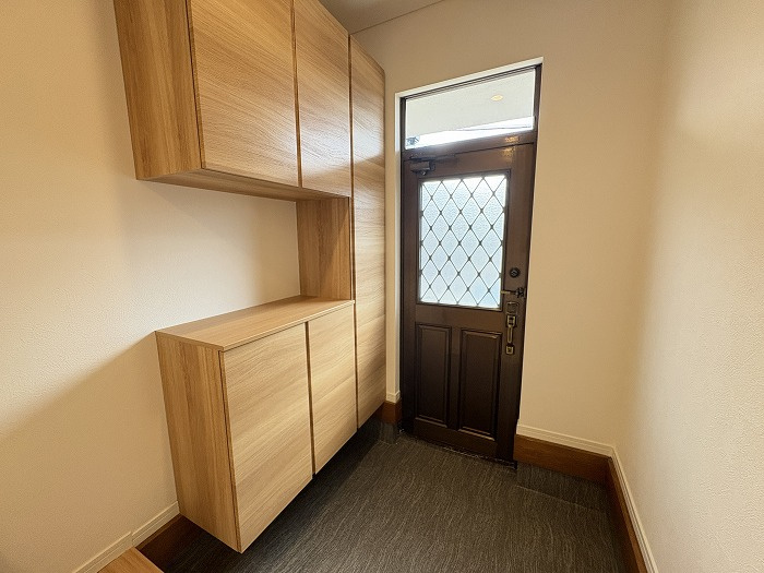 神戸市垂水区朝谷町戸建の玄関