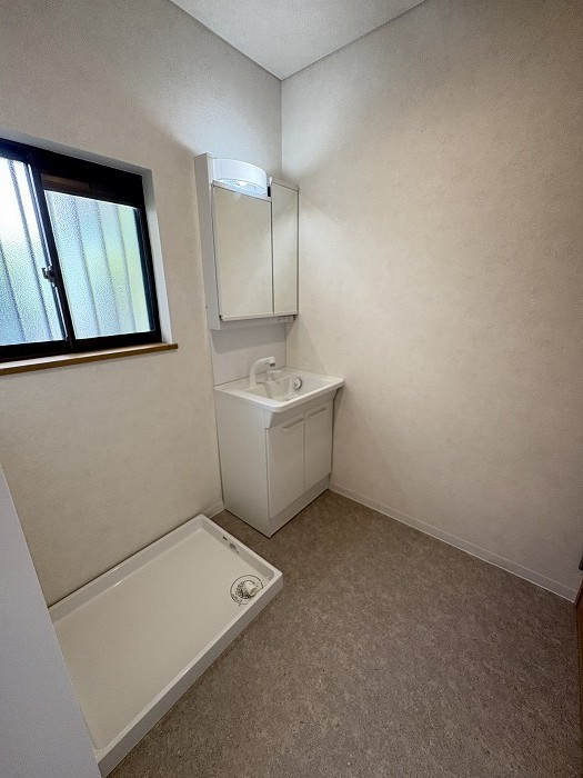 神戸市垂水区朝谷町戸建の洗面所