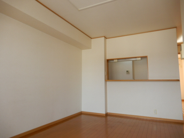 クラール雅の居間・リビング