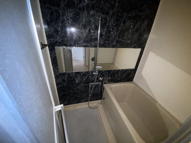 ブルーマウンテンの浴室