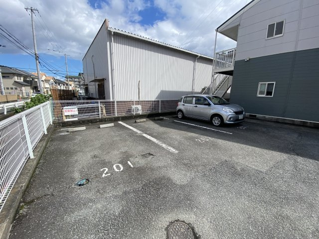 ブルーマウンテンの駐車場