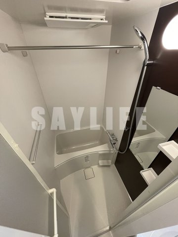 フォーリアライズ大阪ミッテの浴室