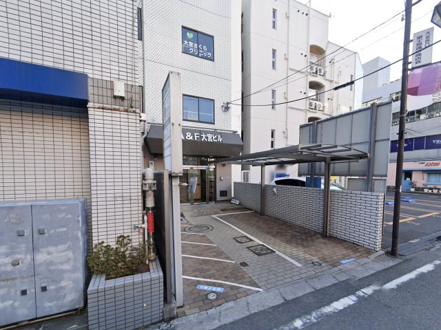A&F大宮ビルのエントランス