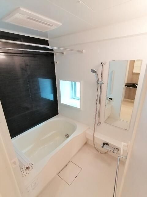 レヴィーガときわ台ｃｒｏｂの浴室