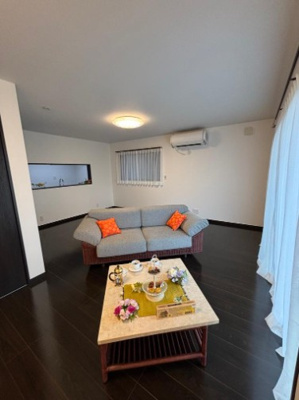 【居間・リビング】 | 海老名市杉久保南1丁目 中古戸建 全1棟