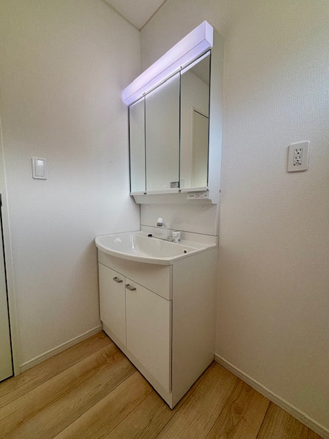 大牟田市下白川町　第2の独立洗面台