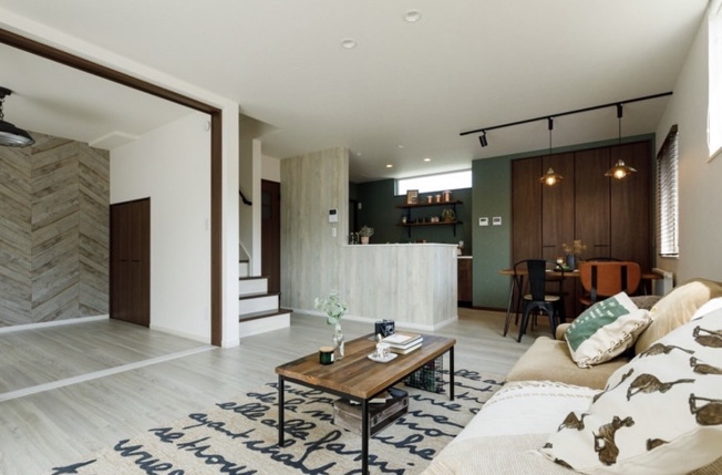 【居間・リビング】 | 福井３丁目戸建