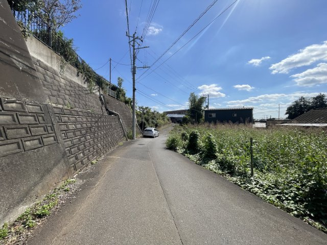 土浦市桜ヶ丘町　①号地の前面道路含む現地写真