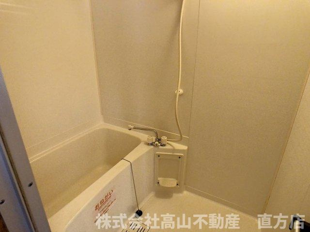 スカイハイツ木屋瀬の浴室