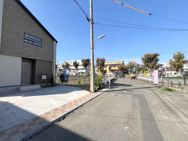 祝：成約済み　八王子市　上柚木　新築戸建ての前面道路含む現地写真|～仲介手数料無料☆八王子ひなた不動産～　八王子市上柚木　新築戸建て