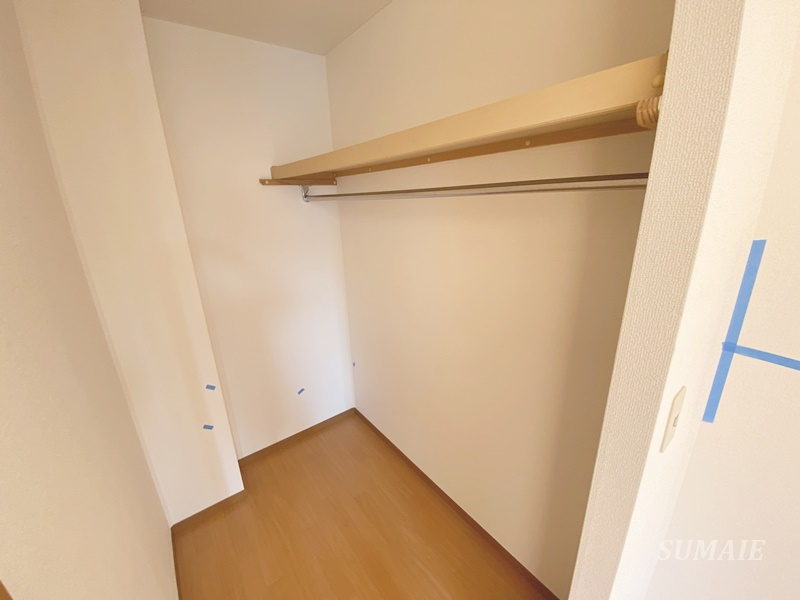 プレミール上木崎　Bの収納|クローゼット内☆