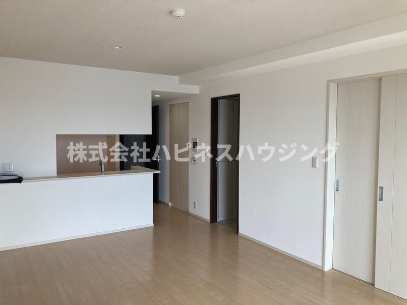 クレストフォルム柏サウスウイングの居間・リビング