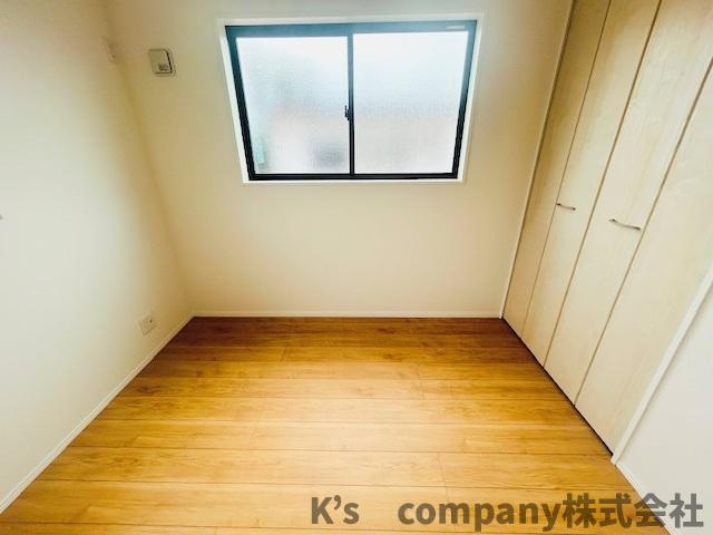 ◎藤沢市鵠沼海岸3丁目　新築戸建の洋室|洋室4.6帖◇書斎や趣味のお部屋などにもお勧めです◇