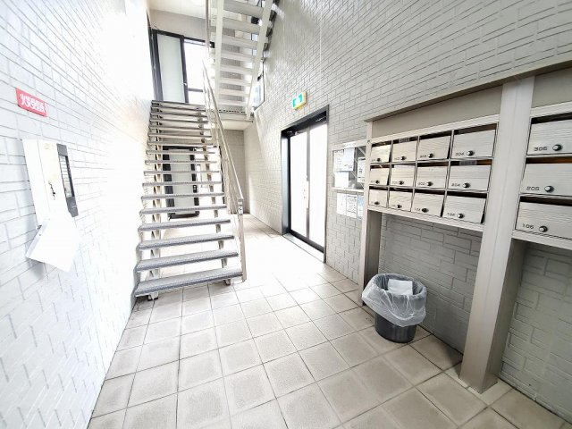 レオパレスツインズ加島壱番館のその他