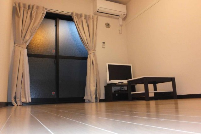 レオパレスサンフラワーの寝室|ゆとりの広さです