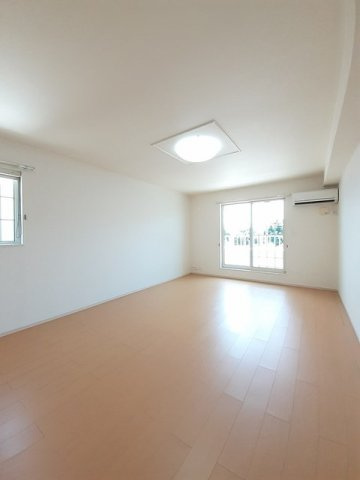 フレンテの居間・リビング|使いやすい居間です