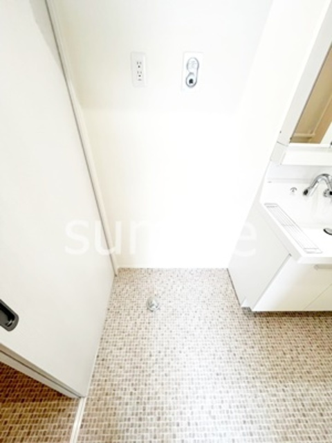 浦和区上木崎戸建の洗面所|室内洗濯機置き場！