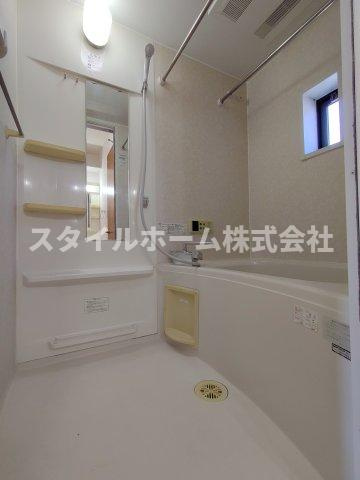 パリシーBの浴室