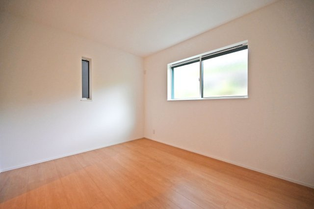 尼崎市大島1丁目新築戸建│南向き5LDK+駐車1台可の洋室|-洋室6帖(1F)-