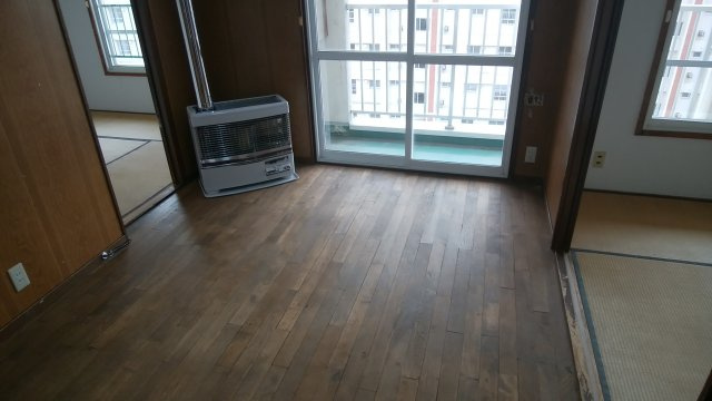 若草401マンションの居間・リビング
