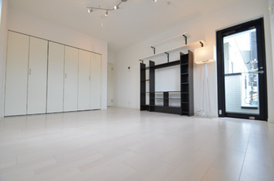 【洋室】 | アール・デ・ココ東向島