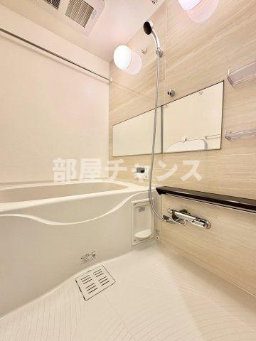 アドバンス名古屋シュテルンの浴室