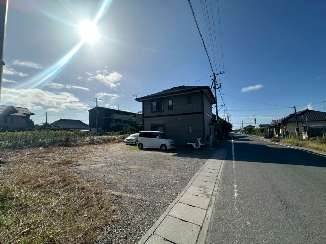 神栖市戸建ての前面道路含む現地写真