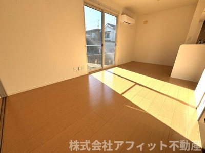 【居間・リビング】 | セジュール上野浦 Ⅳ