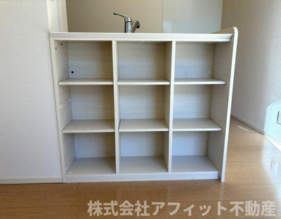 【その他】 | セジュール上野浦 Ⅳ | リビング収納