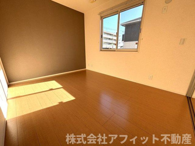 【その他】 | セジュール上野浦 Ⅳ | 南側の洋室6帖