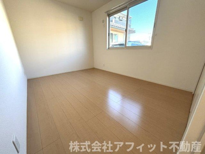 【寝室】 | セジュール上野浦 Ⅳ | 北側の洋室6帖