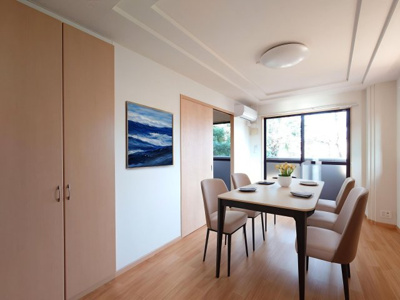 【居間・リビング】 | アルファビレッジ豊岡 | CG画像のため家具はつきません