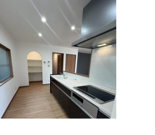 八代市井上町　中古戸建のキッチン