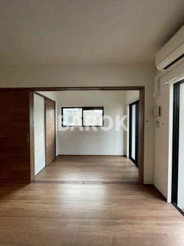 ロクラス博多の内装