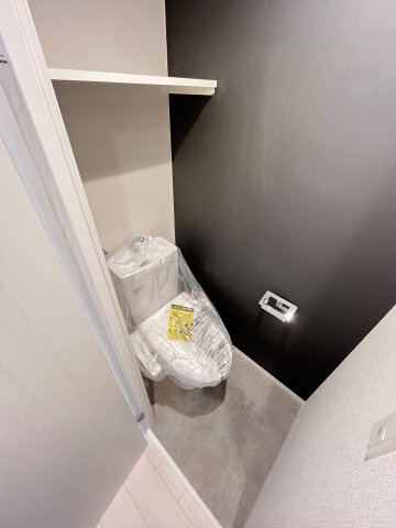 大阪市都島区都島中通３丁目の賃貸マンションのトイレ