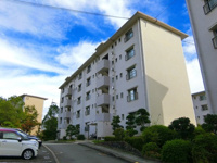 箕面如意谷住宅7号棟の画像