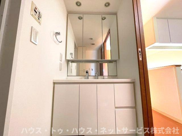 INSURANCE　BLDG.Ⅷの洗面所