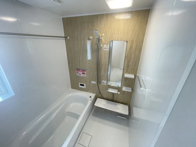 【浴室】 | 沖縄市美里6丁目（全9棟）12号棟 | 12号棟　浴室換気乾燥機付き♪