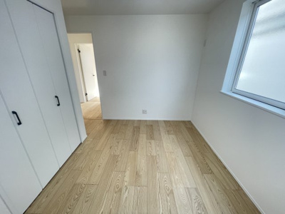 【洋室】 | 沖縄市美里6丁目（全9棟）12号棟 | 12号棟　洋室5.18帖＋CL付き♪