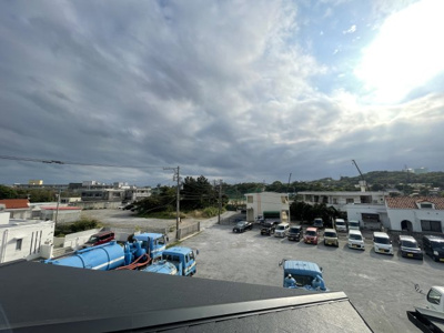 【展望】 | 沖縄市美里6丁目（全9棟）12号棟 | 12号棟　眺望良好♪