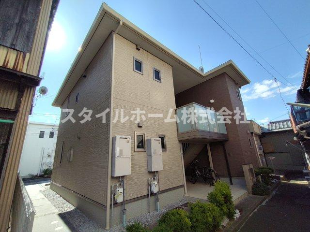 エクラージュ豊川の外観