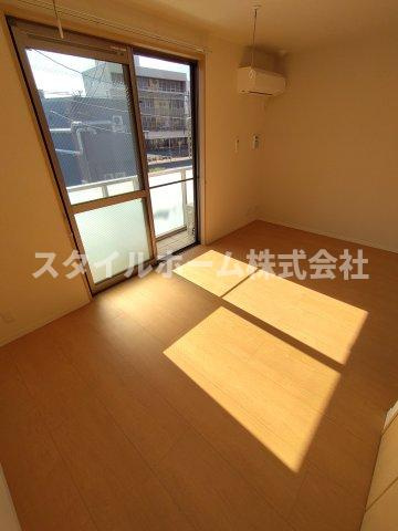 エクラージュ豊川の居間・リビング