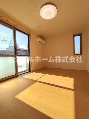 エクラージュ豊川の居間・リビング