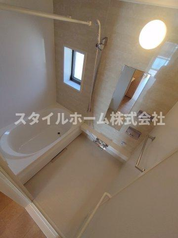 エクラージュ豊川の浴室