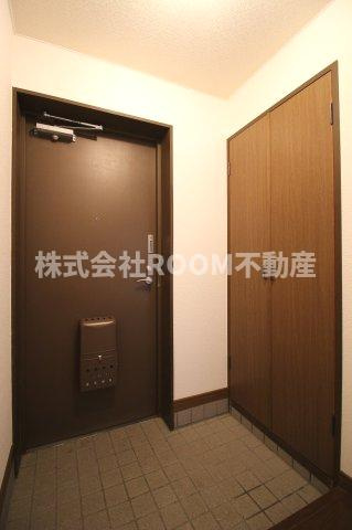 ガーデンR１の洗面所|脱衣スペースもあります