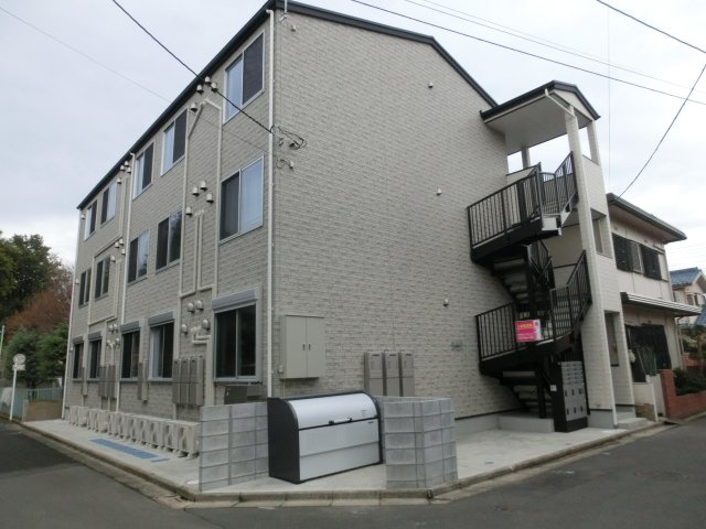 Ambition的場の外観
